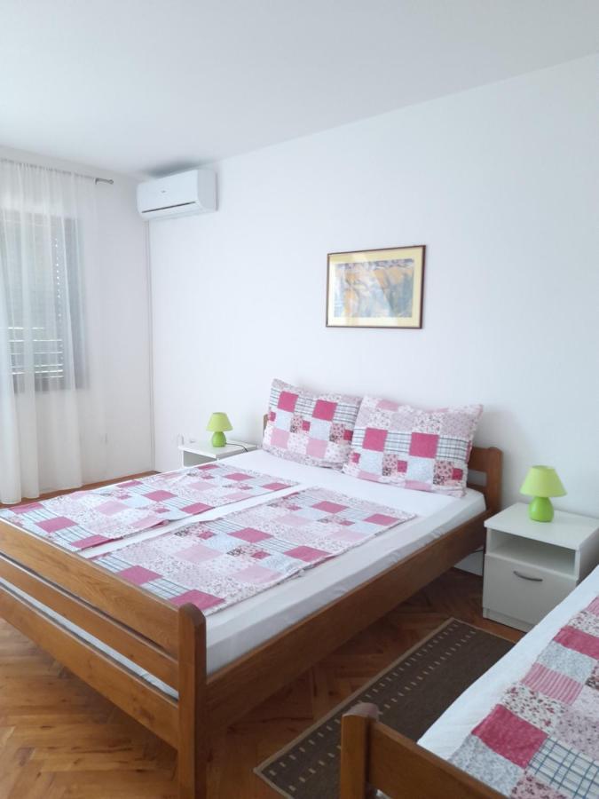 Apartment Gotovina Biograd Na Moru Extérieur photo