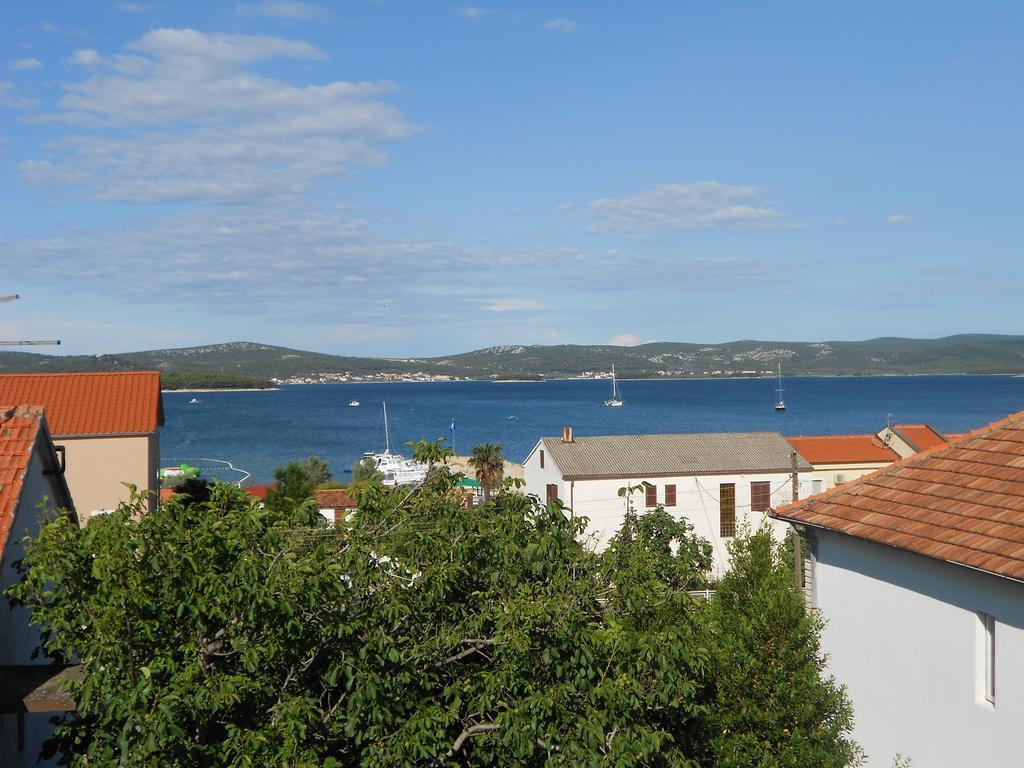 Apartment Gotovina Biograd Na Moru Extérieur photo
