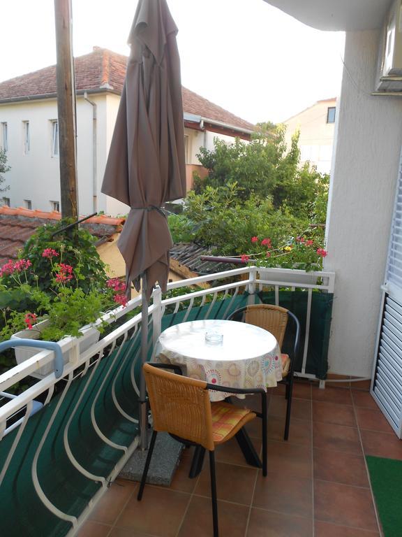 Apartment Gotovina Biograd Na Moru Extérieur photo