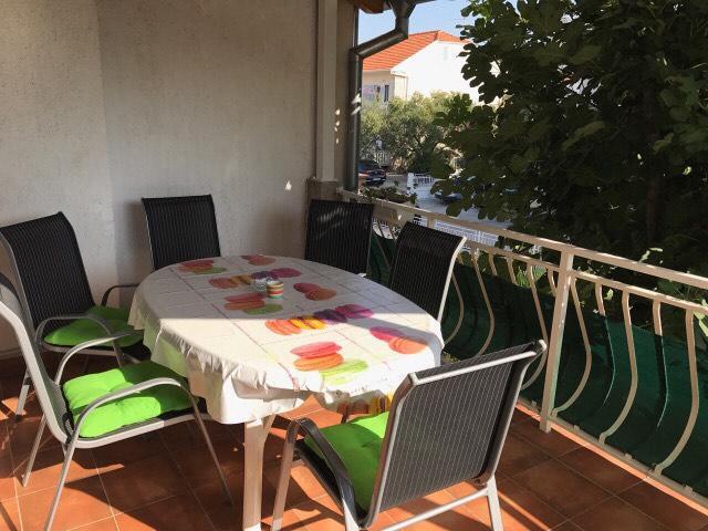 Apartment Gotovina Biograd Na Moru Extérieur photo