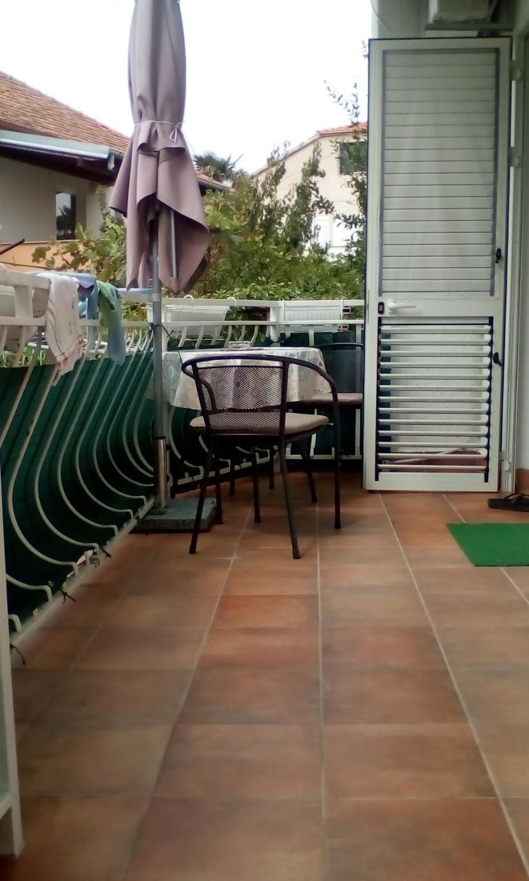 Apartment Gotovina Biograd Na Moru Extérieur photo